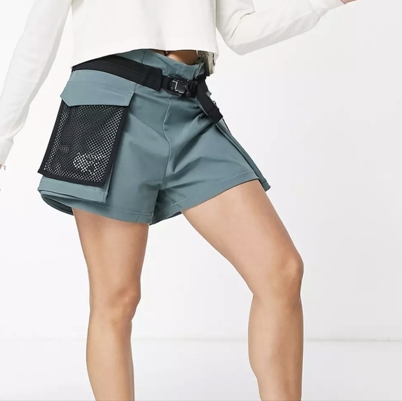 Nike  tennis Naomi Osaka Belted Gorpcore  utility shorts - Picture 1 of 8